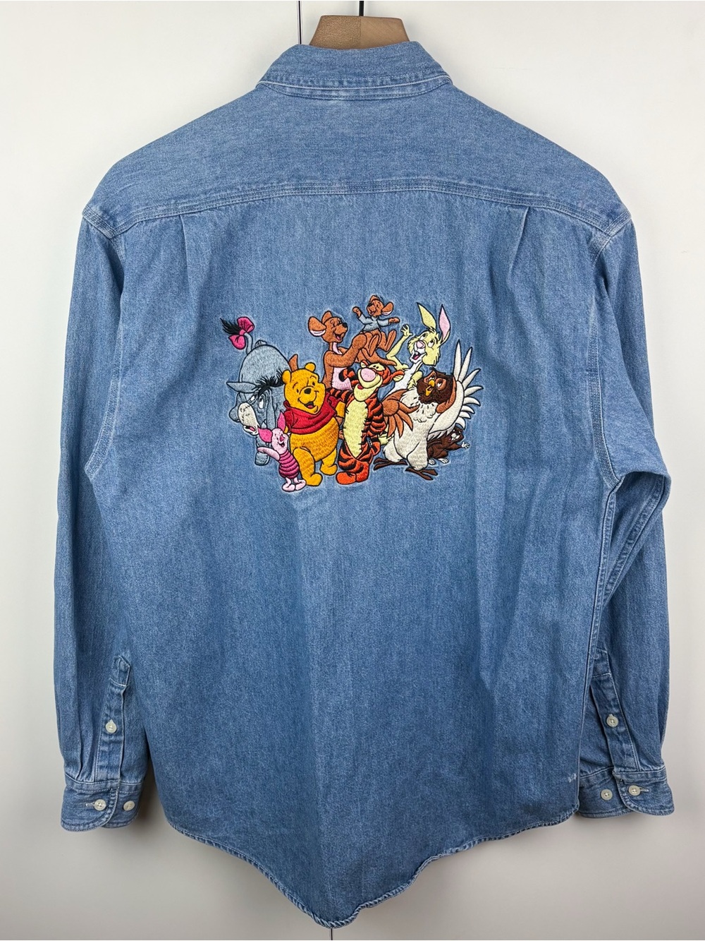 Vintage Disney Store Winnie The Pooh Embroidered Denim Chambray Button Down Top